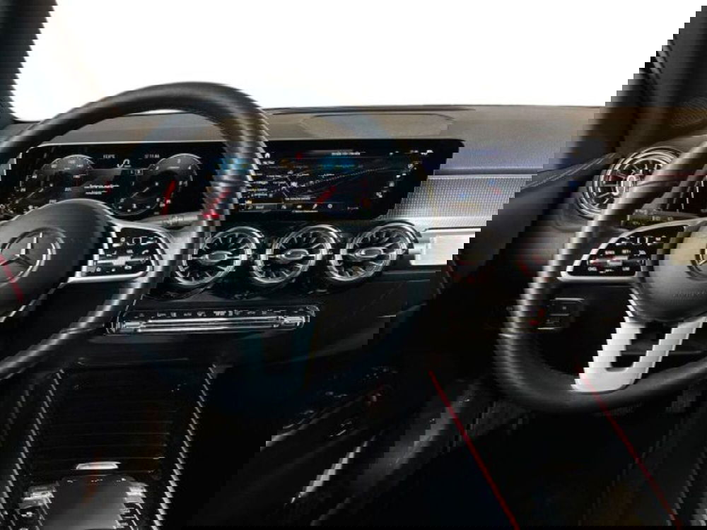 Mercedes-Benz GLB usata a Bologna (11)