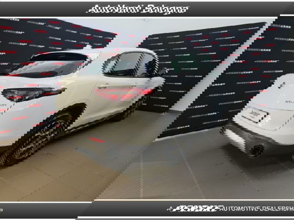 Alfa Romeo Stelvio usata a Bologna (5)