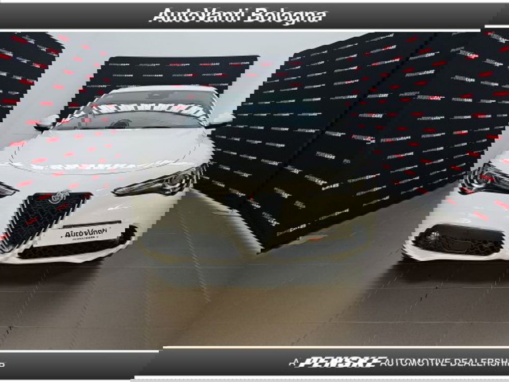 Alfa Romeo Stelvio usata a Bologna (7)