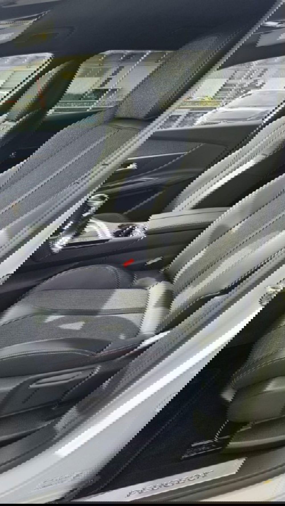 Peugeot 3008 usata a Lucca (18)