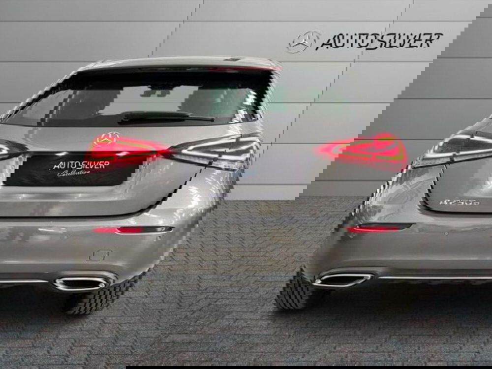 Mercedes-Benz Classe A Sedan usata a Verona (4)