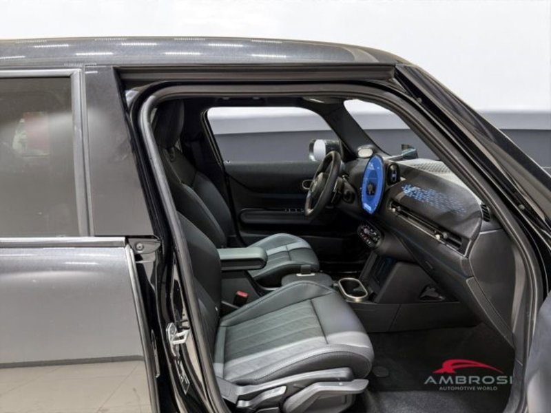 MINI Mini nuova a Perugia (10)