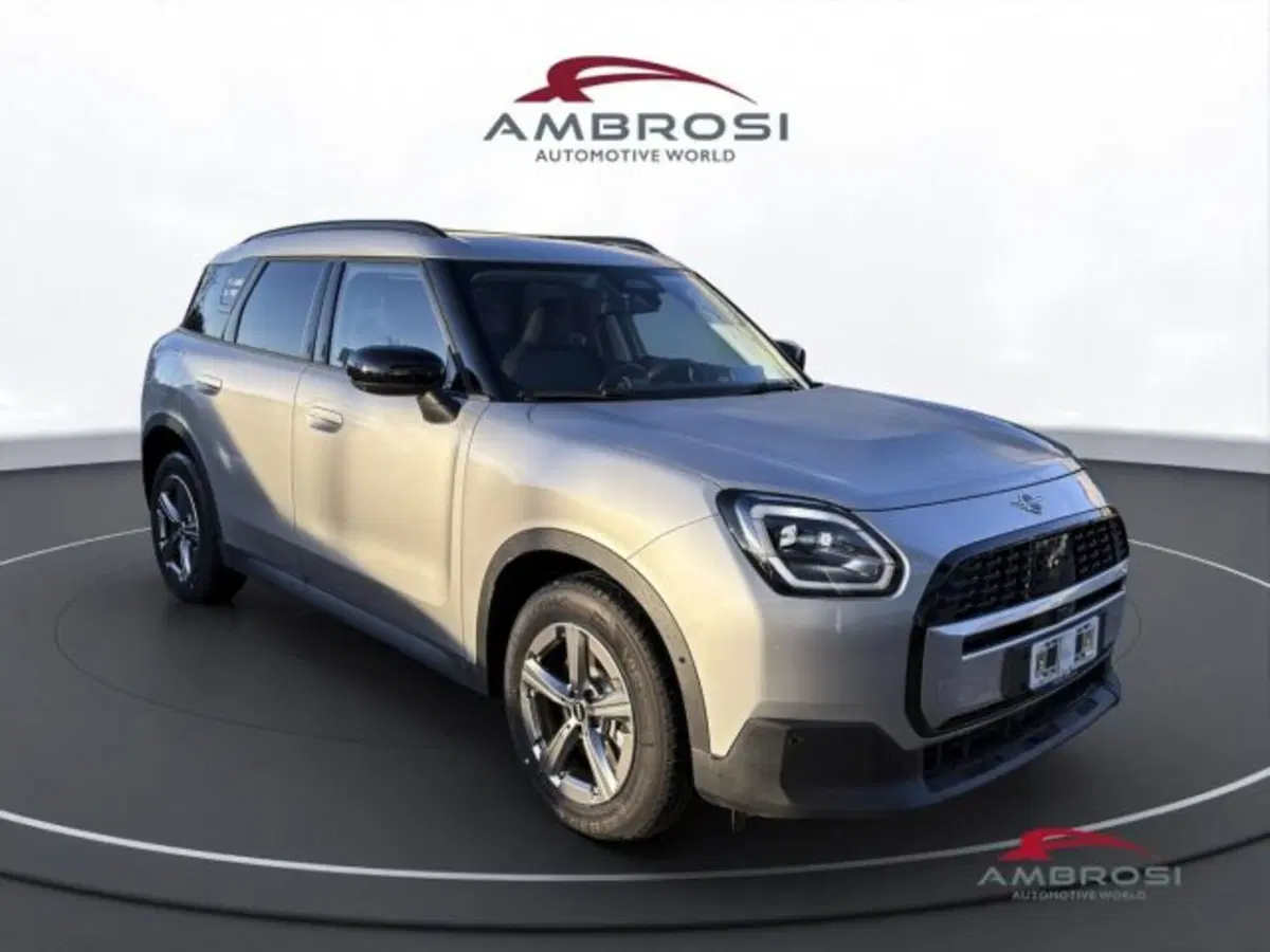 MINI Mini Countryman nuova a Perugia (2)