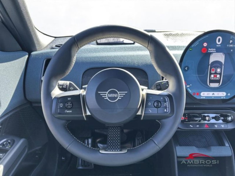 MINI Mini Countryman nuova a Perugia (11)