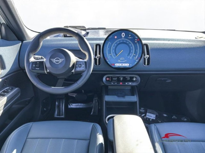 MINI Mini Countryman nuova a Perugia (14)