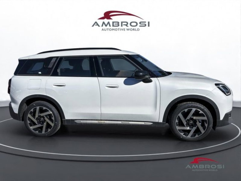 MINI Mini Countryman nuova a Perugia (3)