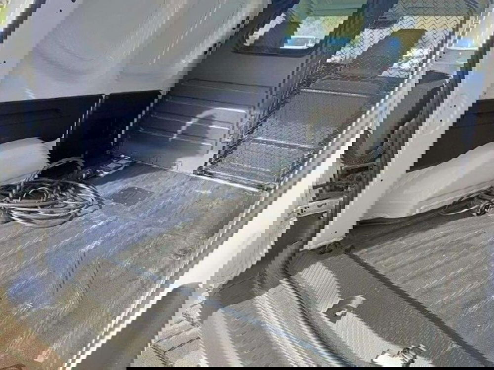 Nissan Townstar usata a Firenze (15)