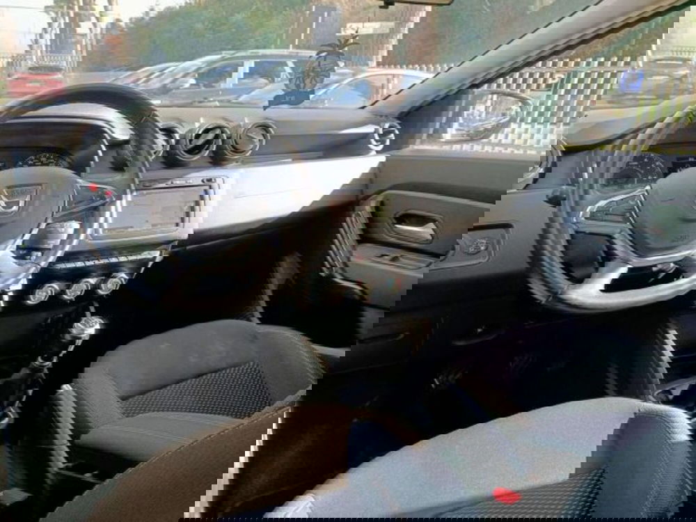 Dacia Duster usata a Firenze (14)