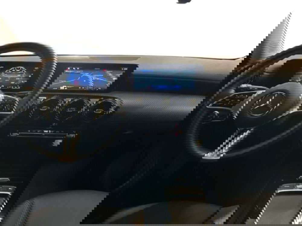 Mercedes-Benz Classe A usata a Avellino (9)