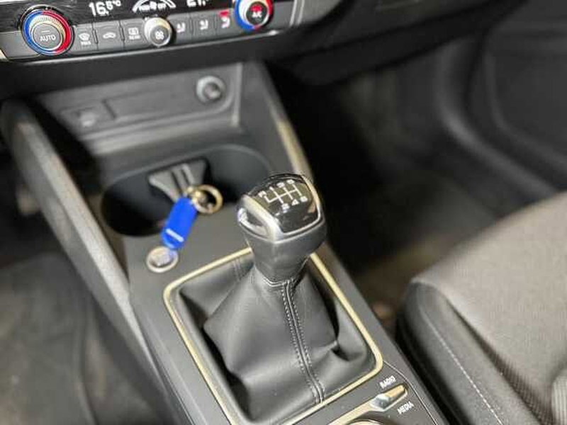 Audi Q2 usata a Genova (10)