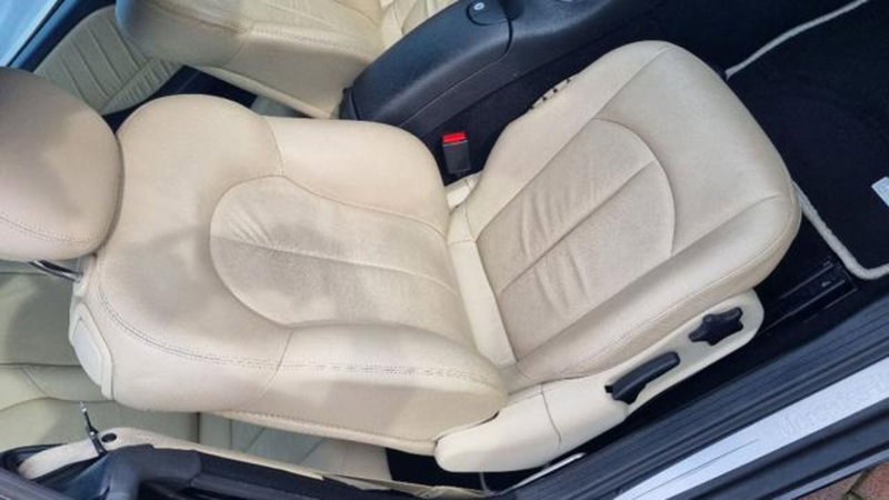 Mercedes-Benz CLK usata a Savona (12)