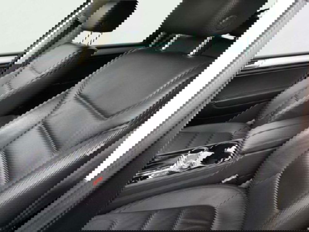 Volkswagen Touareg usata a Firenze (14)