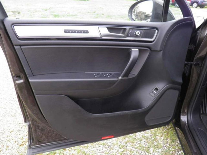 Volkswagen Touareg usata a Firenze (16)