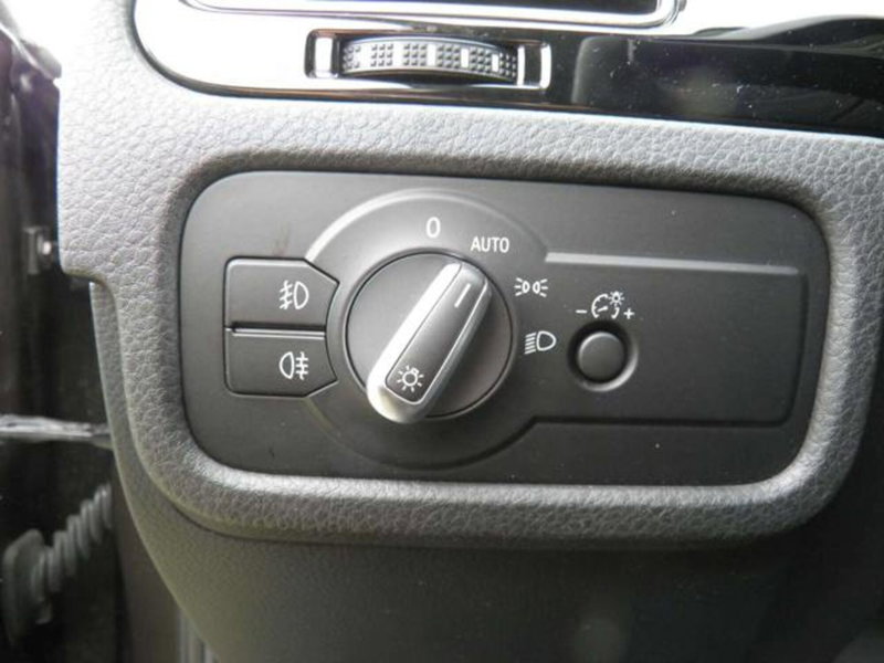 Volkswagen Touareg usata a Firenze (9)