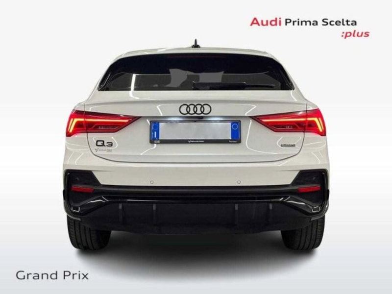 Audi Q3 Sportback usata a Bologna (5)