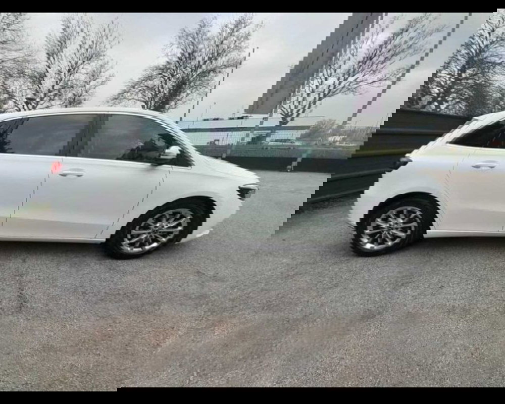 Mercedes-Benz Classe B usata a Bologna (16)