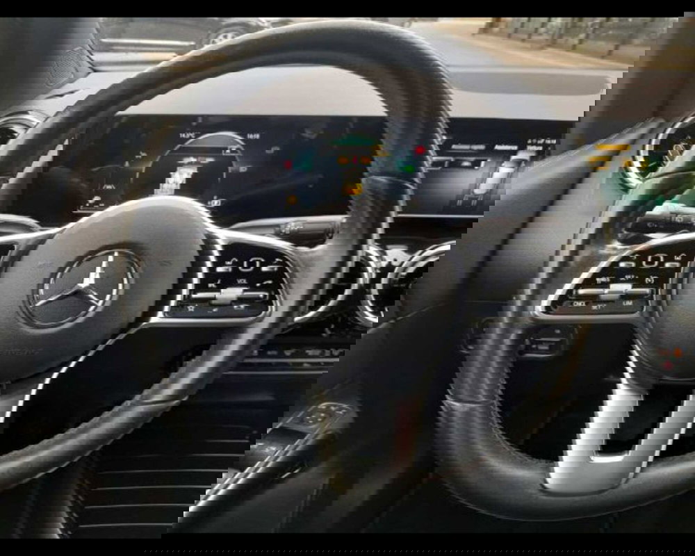 Mercedes-Benz Classe B usata a Bologna (8)