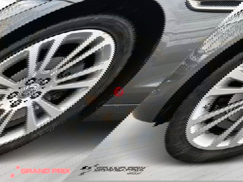 Jaguar XF Sportbrake usata a Bologna (6)