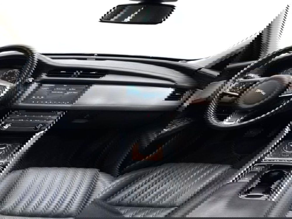 Jaguar XF Sportbrake usata a Bologna (9)