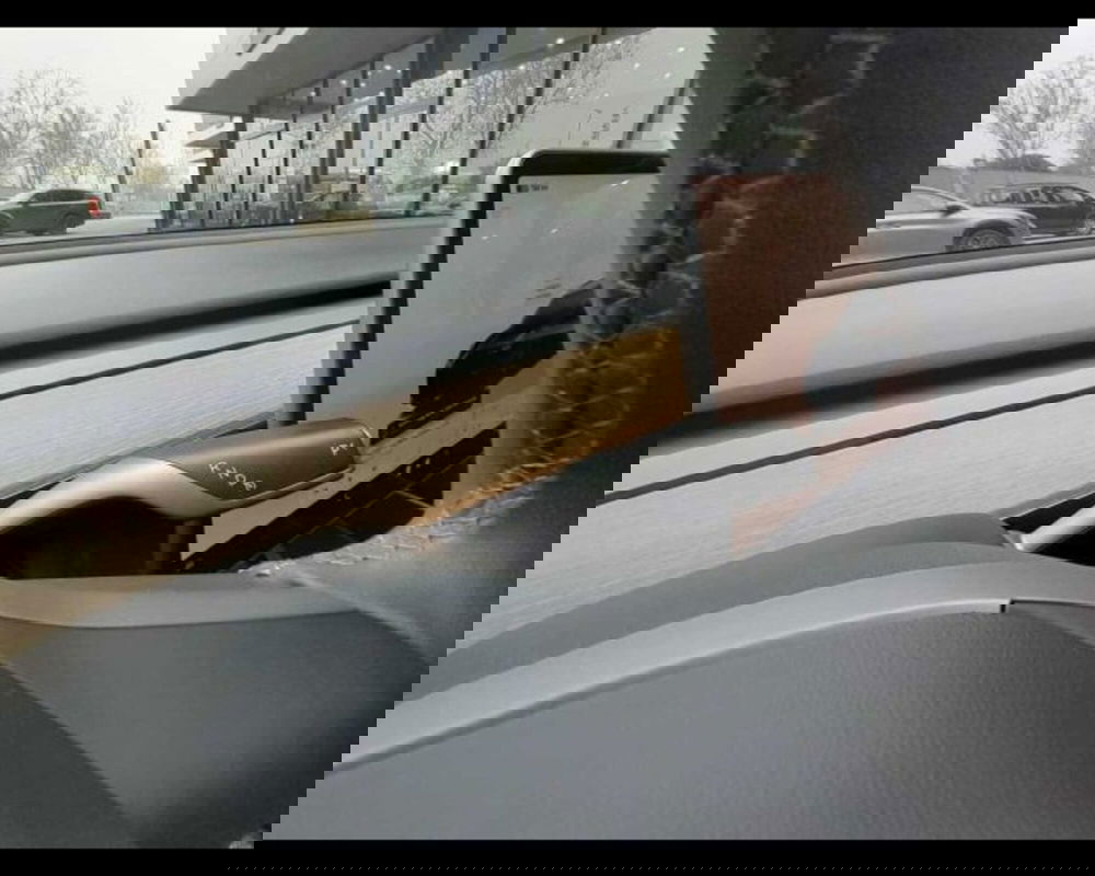 Tesla Model 3 usata a Bologna (10)