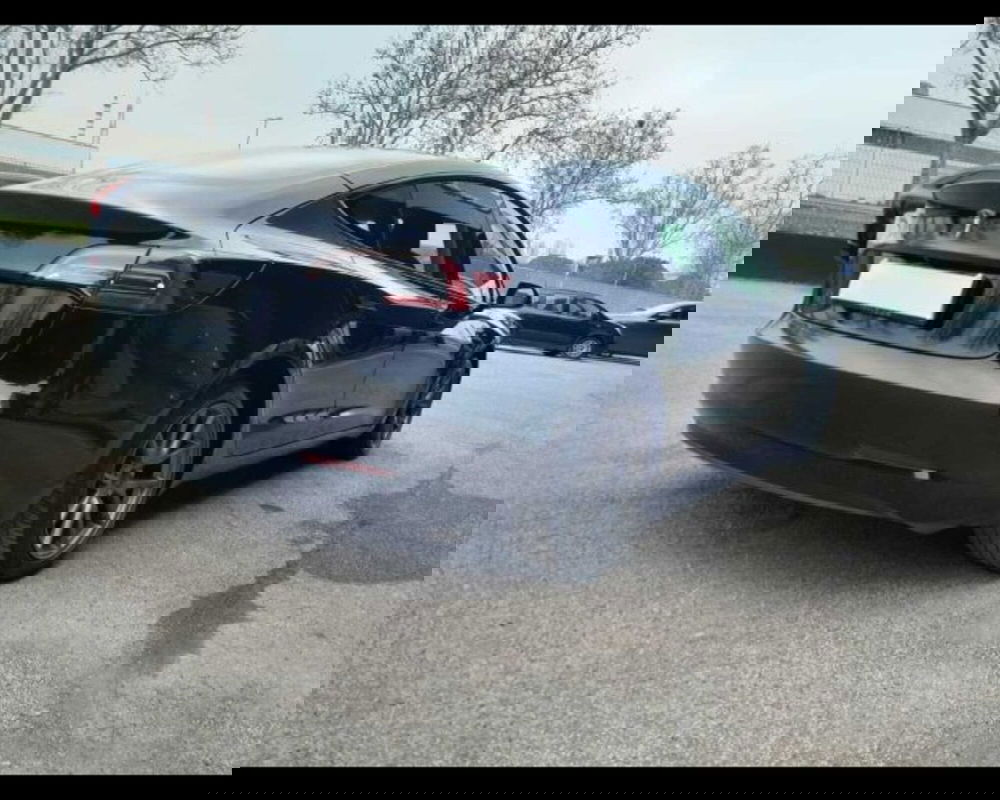 Tesla Model 3 usata a Bologna (2)