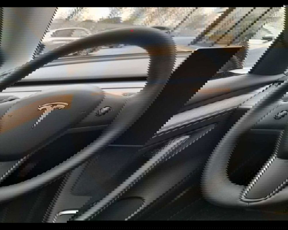 Tesla Model 3 usata a Bologna (7)