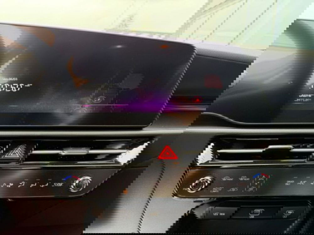 Kia Niro nuova a Bologna (11)