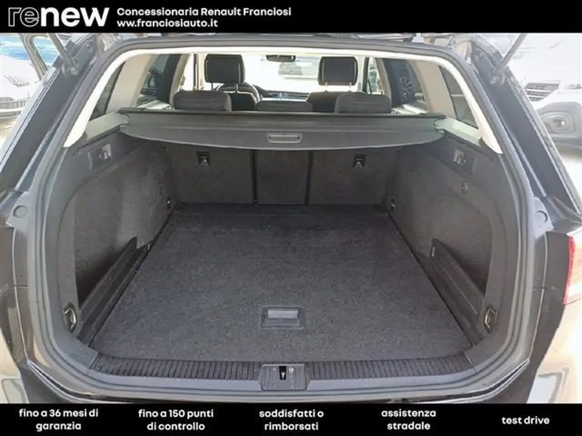 Volkswagen Passat Variant usata a Modena (11)
