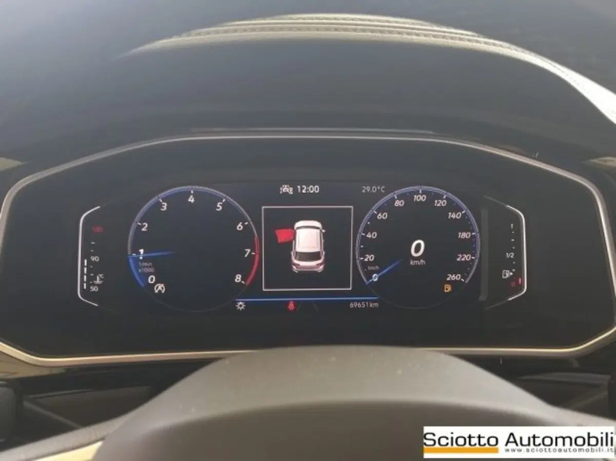 Volkswagen T-Roc usata a Messina (11)