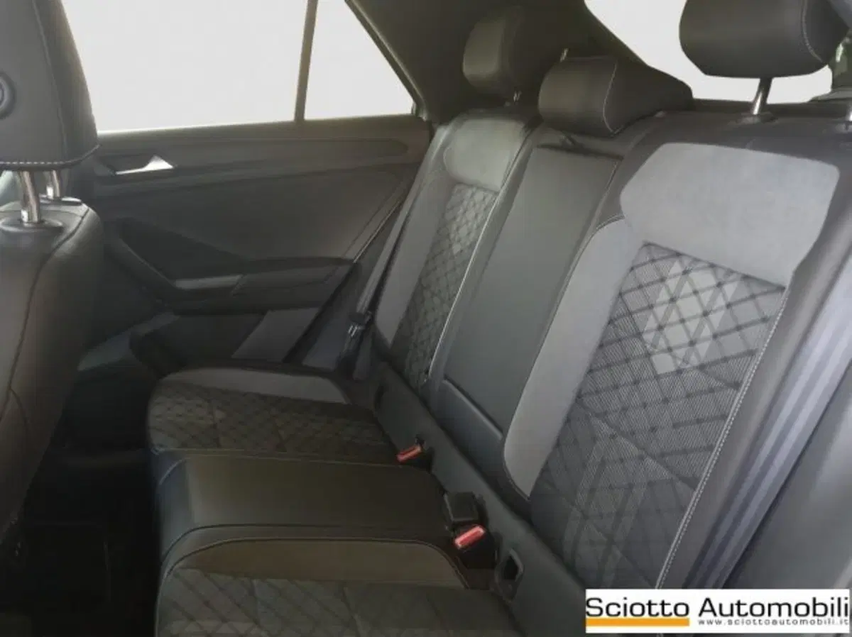 Volkswagen T-Roc usata a Messina (13)