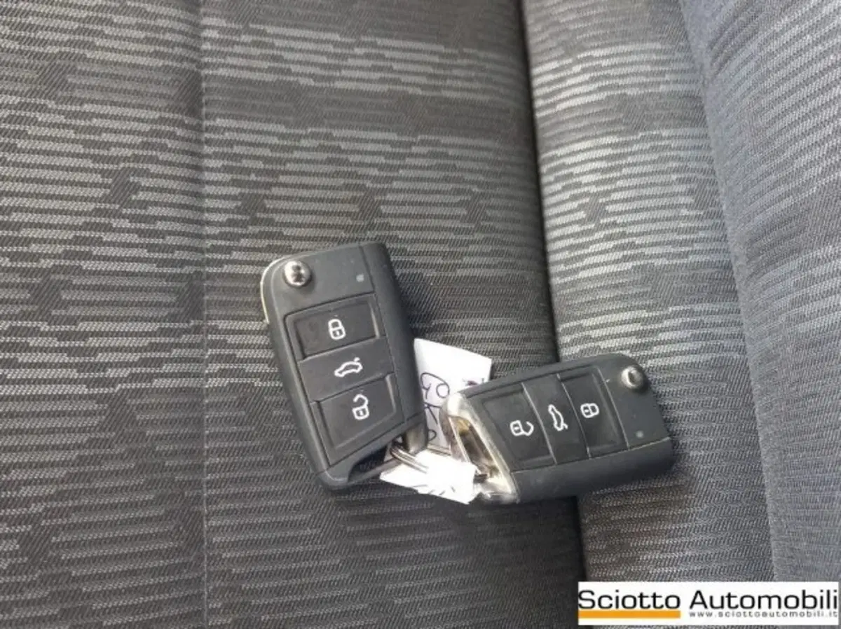 Volkswagen T-Roc usata a Messina (20)