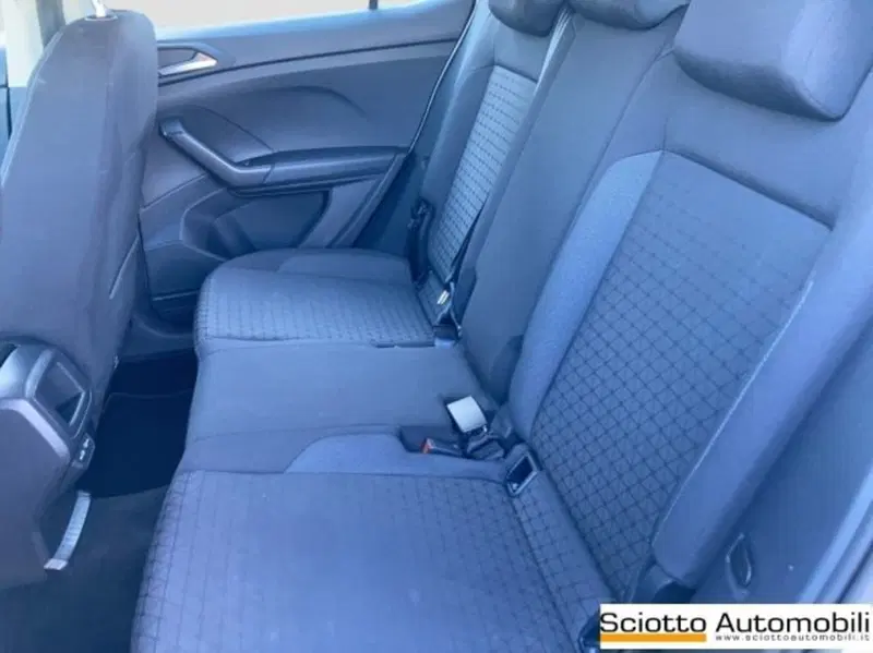 Volkswagen T-Cross usata a Messina (13)
