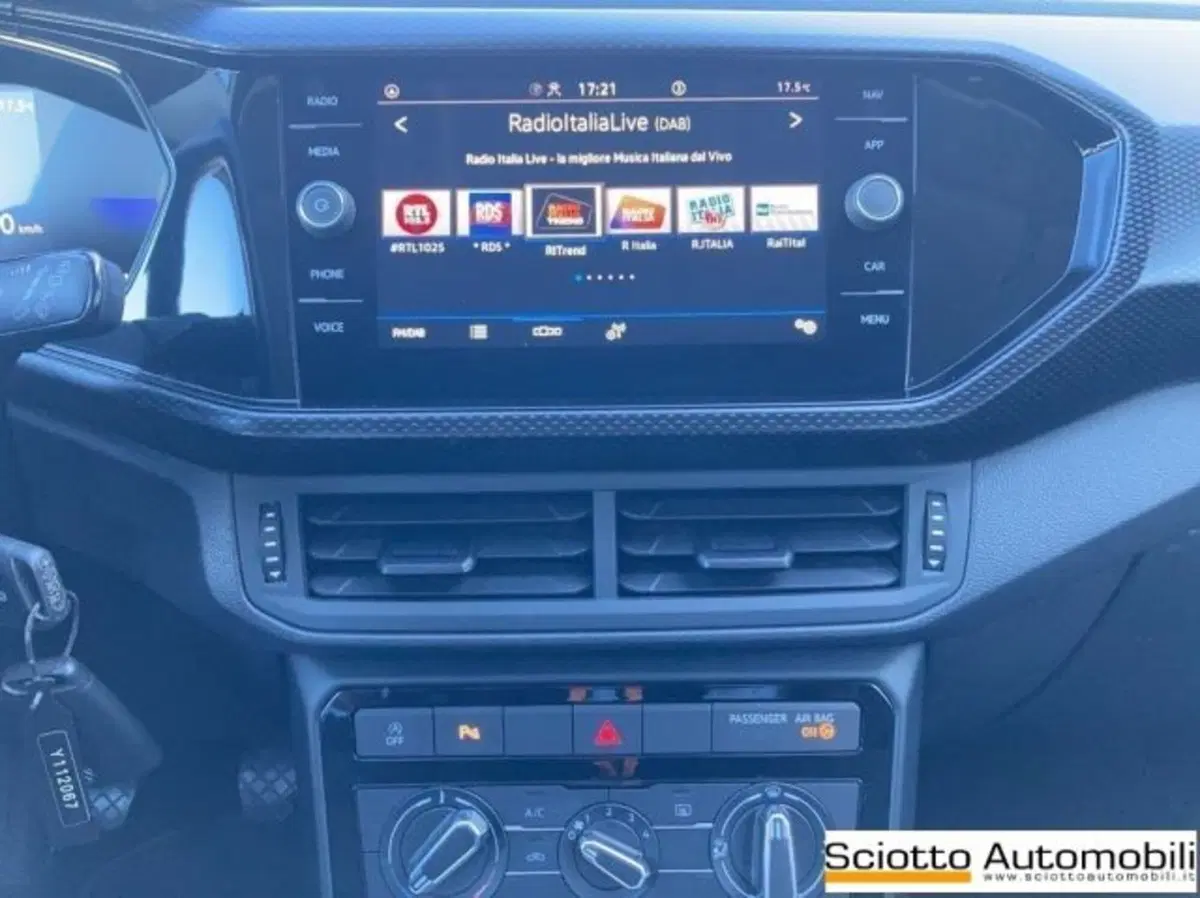 Volkswagen T-Cross usata a Messina (16)