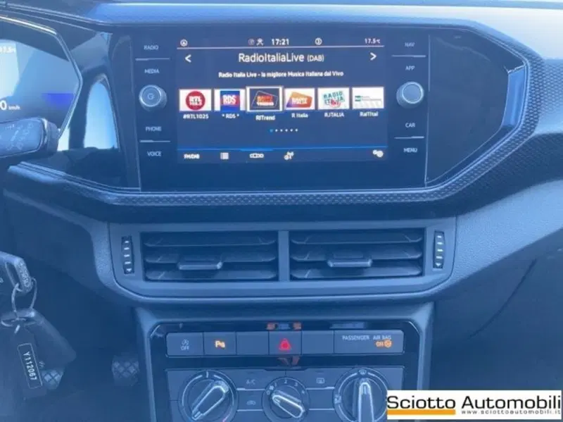 Volkswagen T-Cross usata a Messina (16)