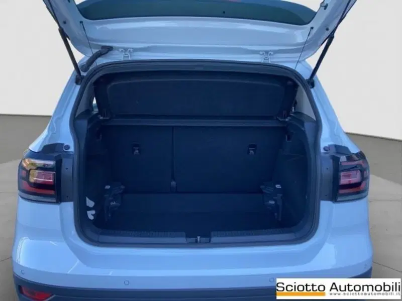 Volkswagen T-Cross usata a Messina (17)