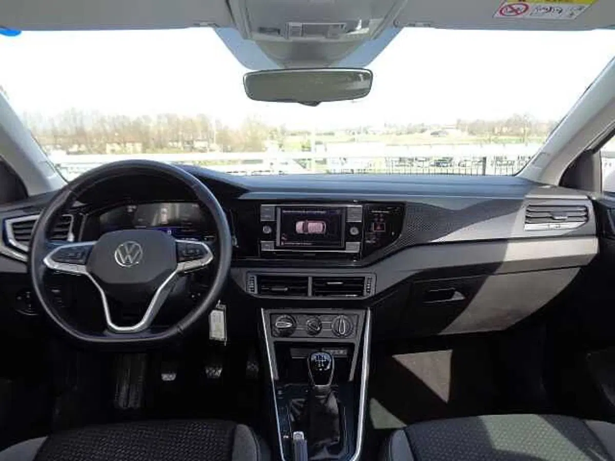 Volkswagen Taigo usata a Treviso (12)
