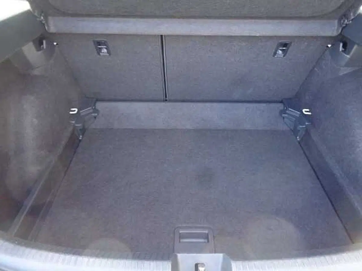 Volkswagen Taigo usata a Treviso (17)