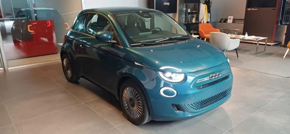 Fiat 500 nuova a Padova (2)