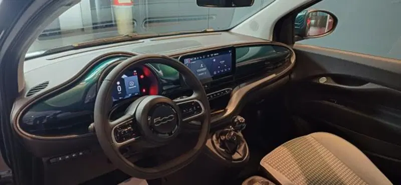 Fiat 500 nuova a Padova (11)