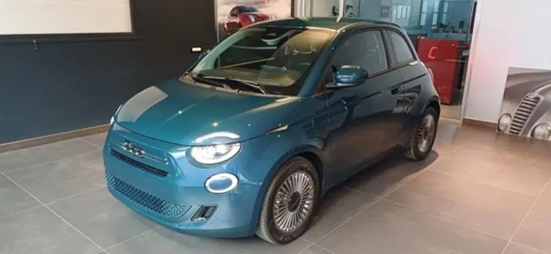 Fiat 500 nuova a Padova (2)