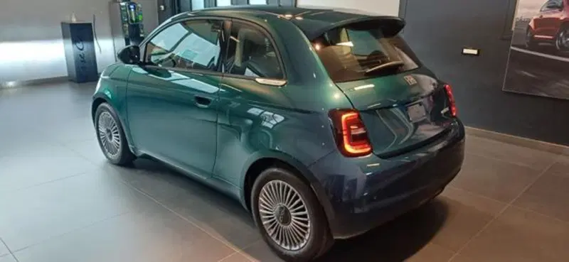 Fiat 500 nuova a Padova (3)