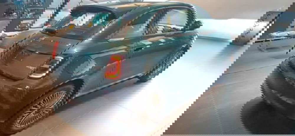 Fiat 500 nuova a Padova (4)