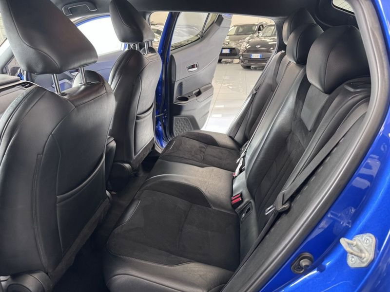 Toyota Toyota C-HR usata a Prato (9)