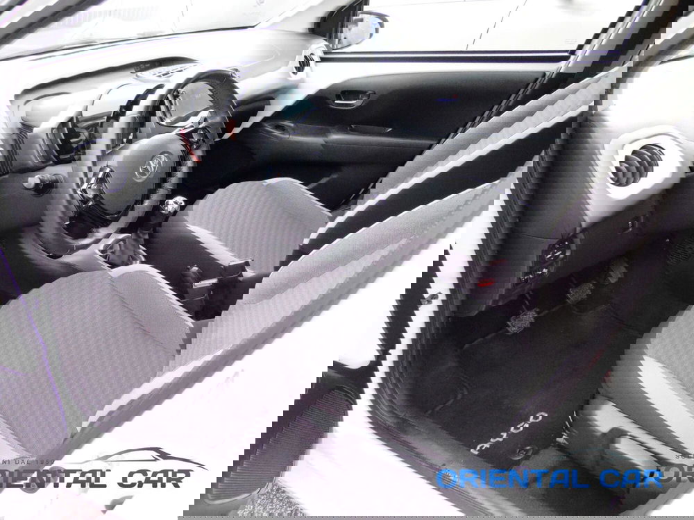 Toyota Aygo usata a La Spezia (11)