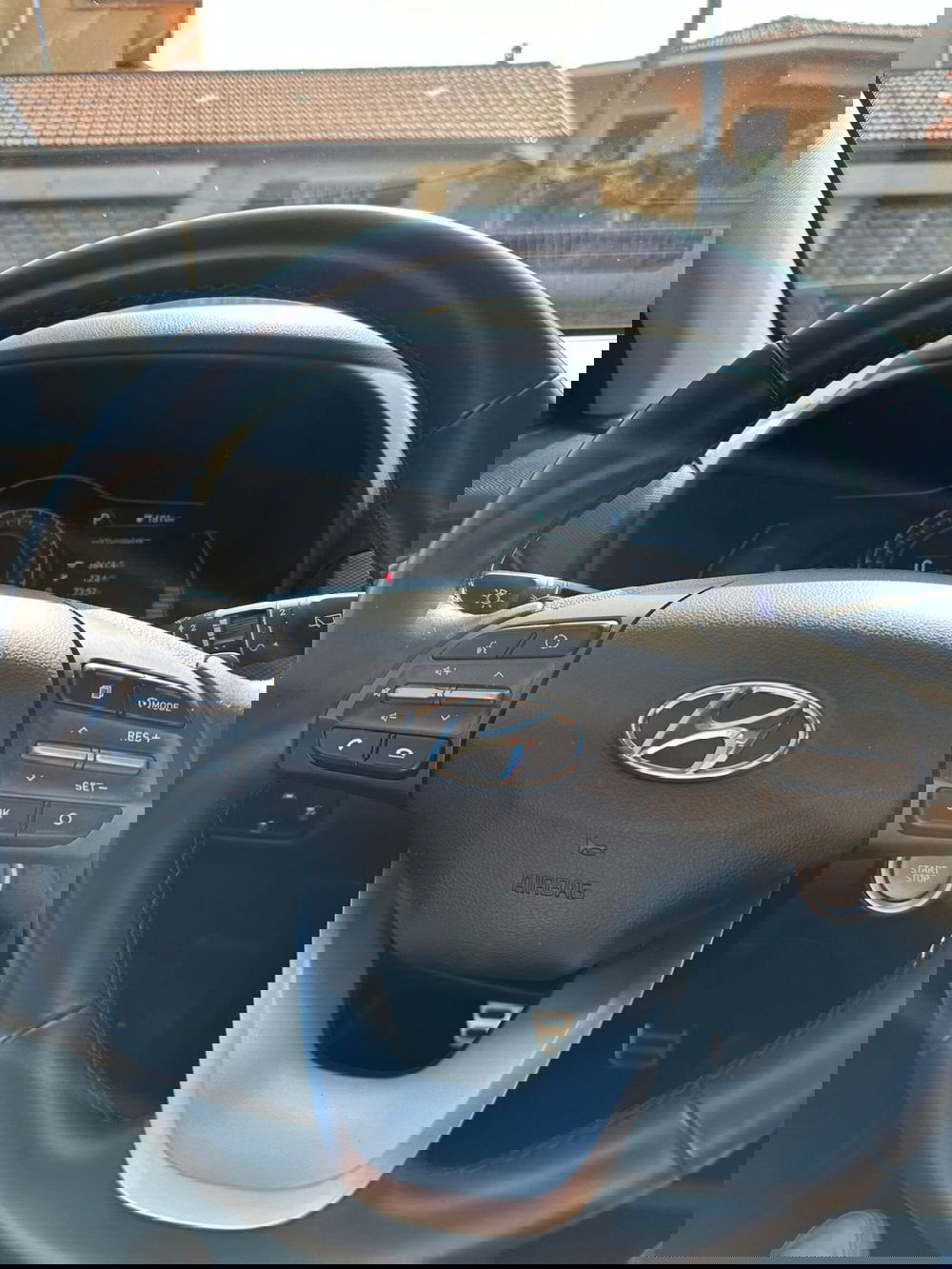 Hyundai Kona usata a Torino (7)