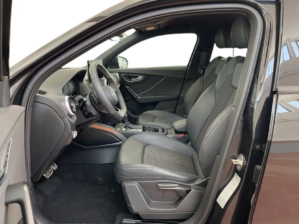 Audi Q2 usata a Torino (10)