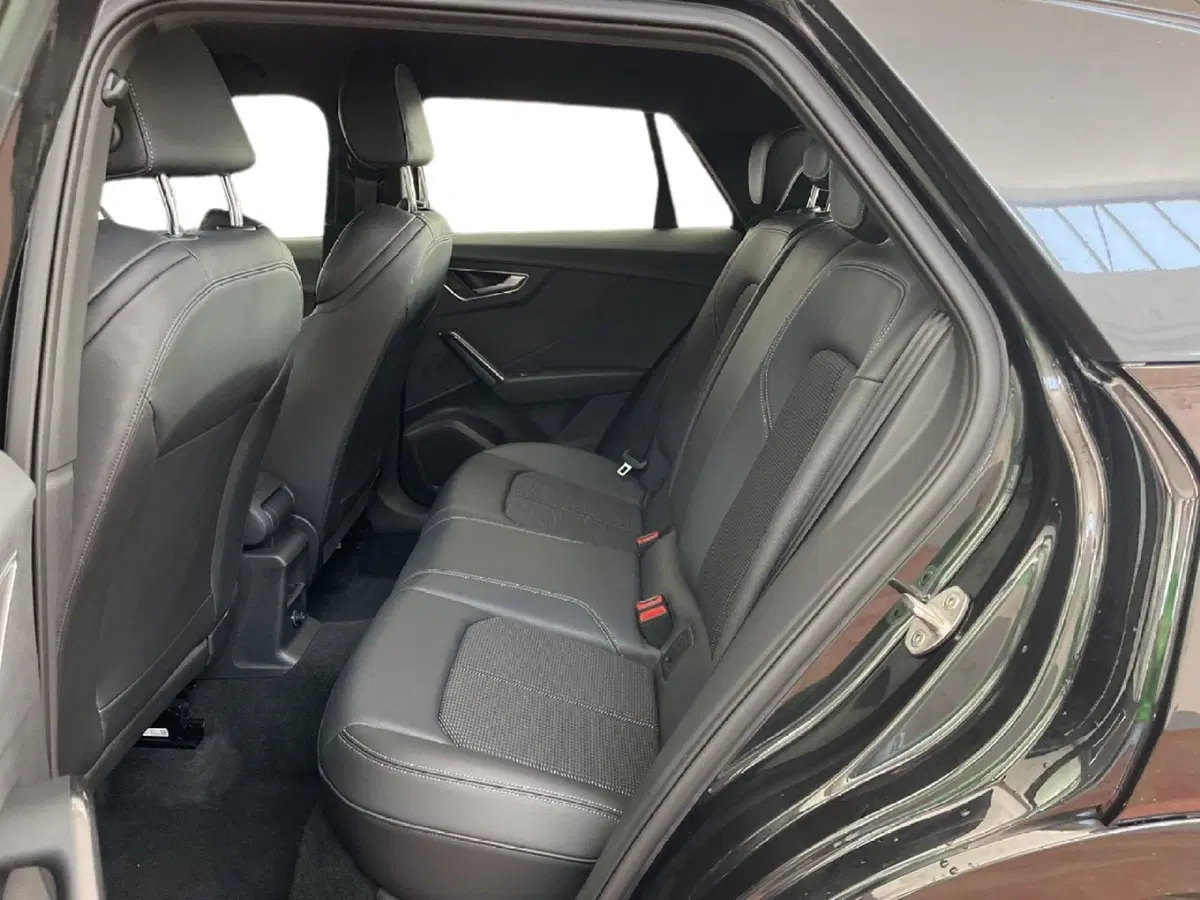 Audi Q2 usata a Torino (9)