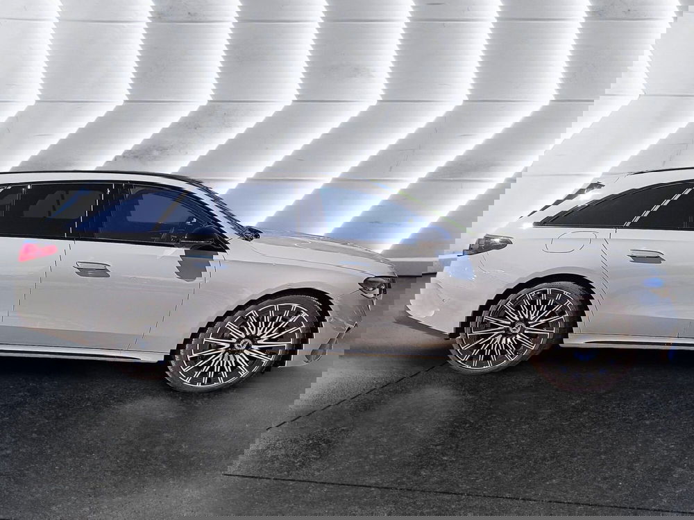 Mercedes-Benz Classe E Station Wagon nuova a Alessandria (5)