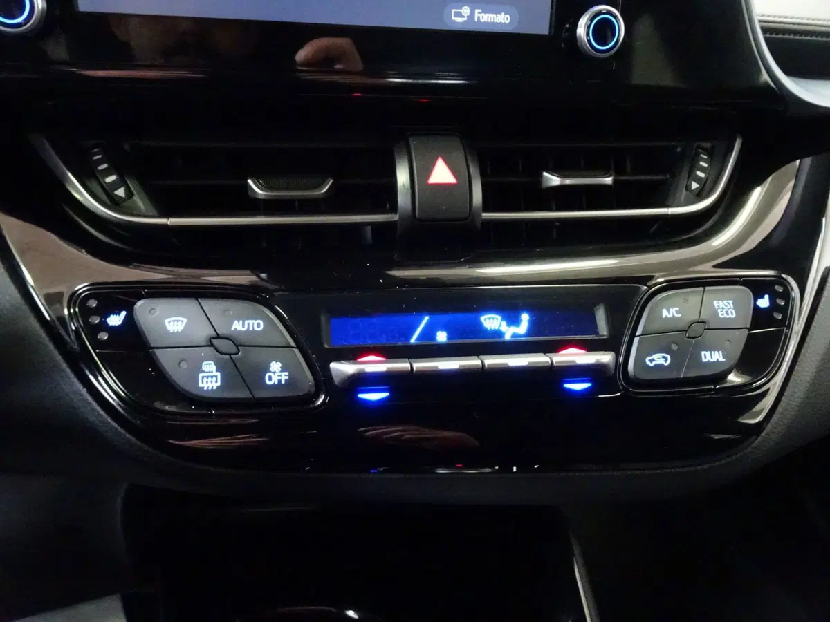 Toyota Toyota C-HR usata a Treviso (20)