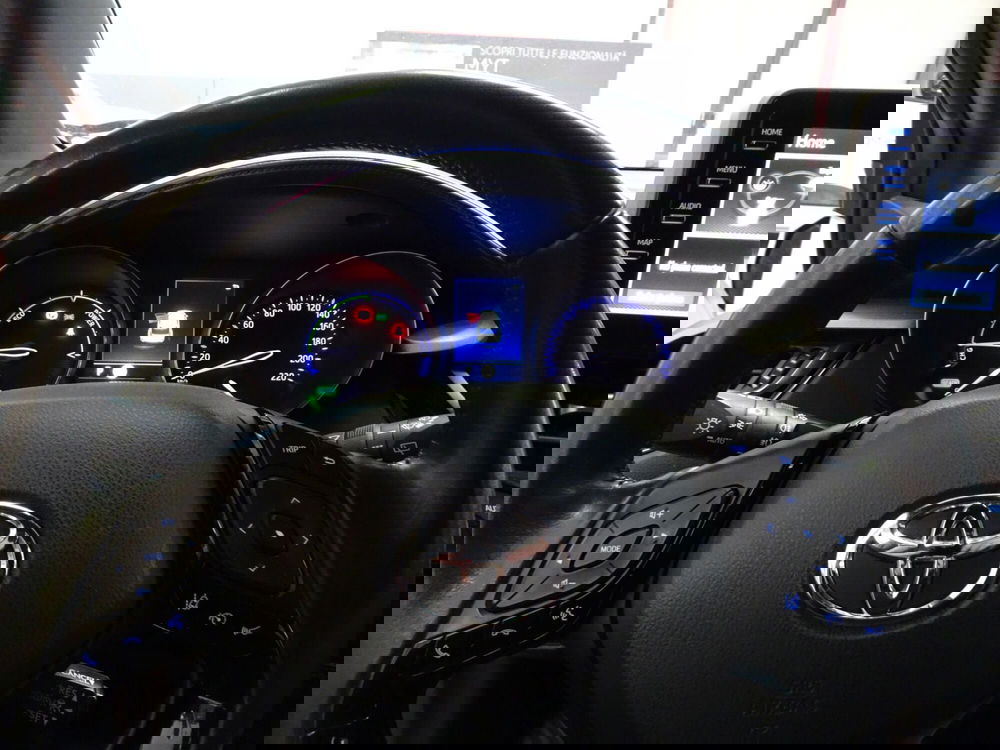 Toyota Toyota C-HR usata a Treviso (14)